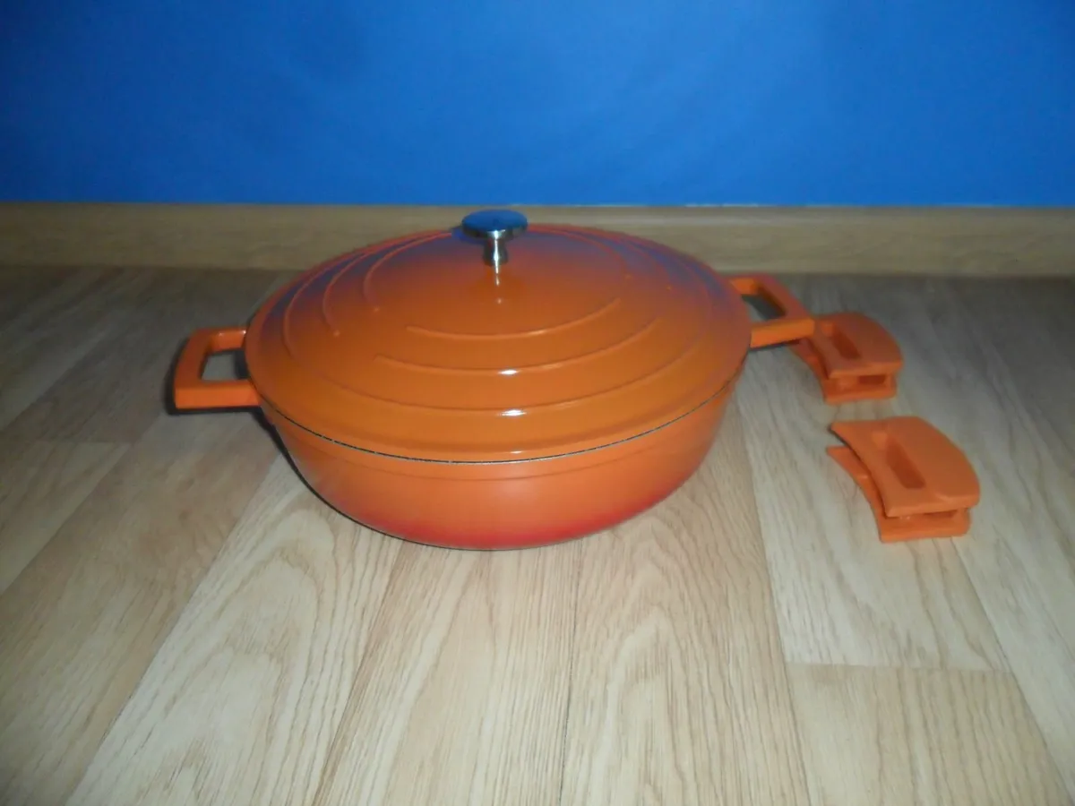 Induction Roaster with Lid 28 cm, Casserole Dish, - Image 3