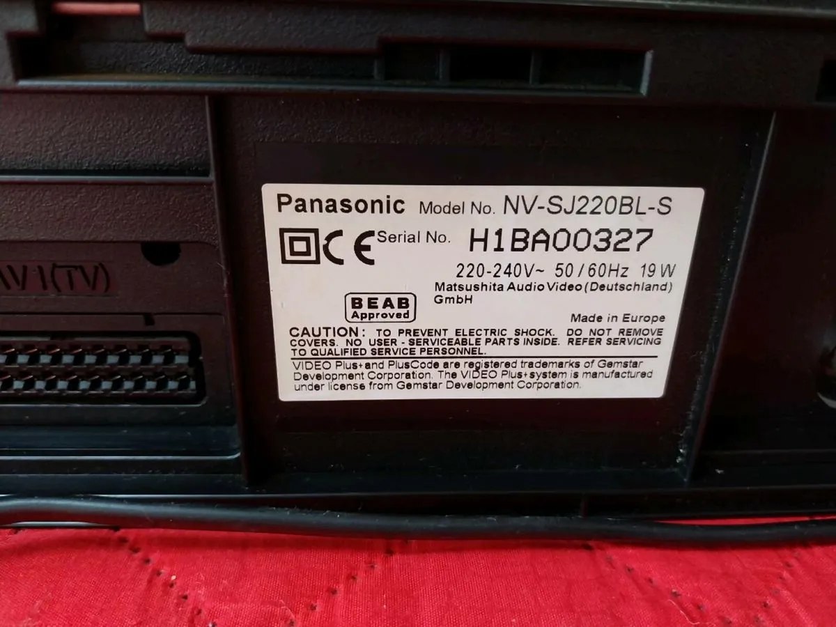 panasonic vhs player - Image 2