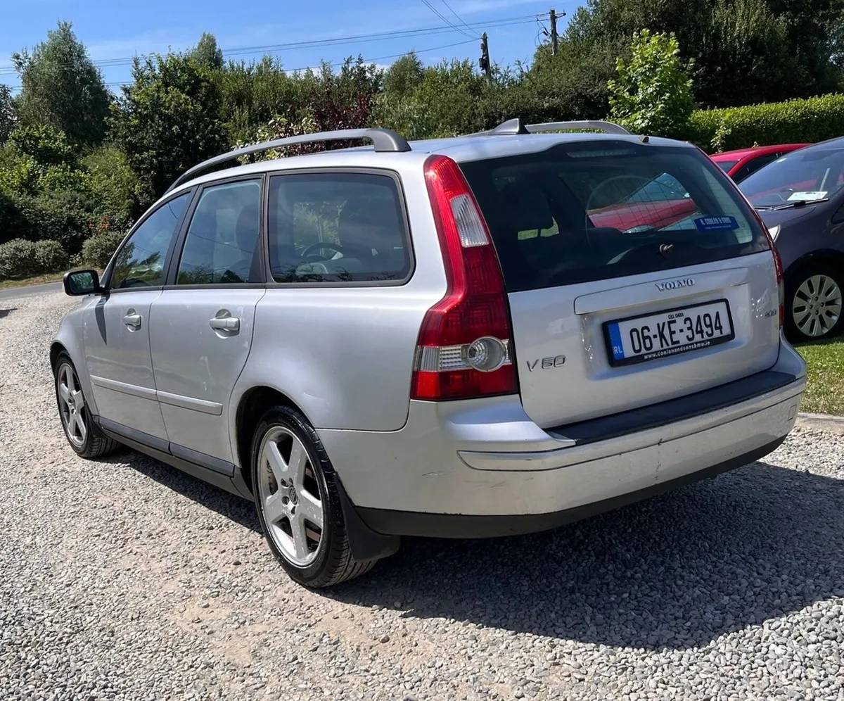 Volvo V50 - Image 3