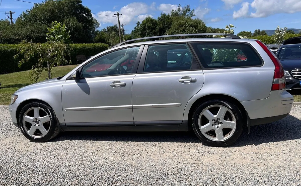 Volvo V50 - Image 4