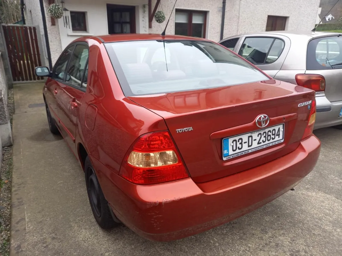 Toyota Corolla 2003 - Image 2