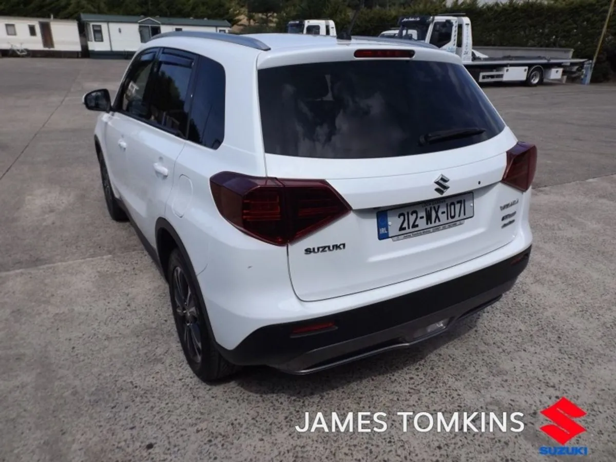 Suzuki Vitara 1.4 Hybrid SZ5 MT Allgrip - Image 4