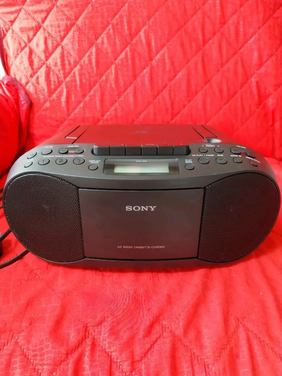 sony boombox - Image 1