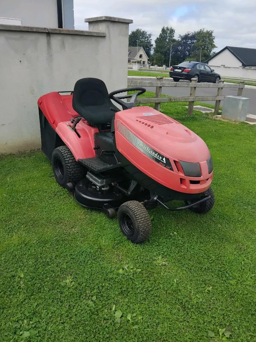 Ride on lawnmower - Image 3