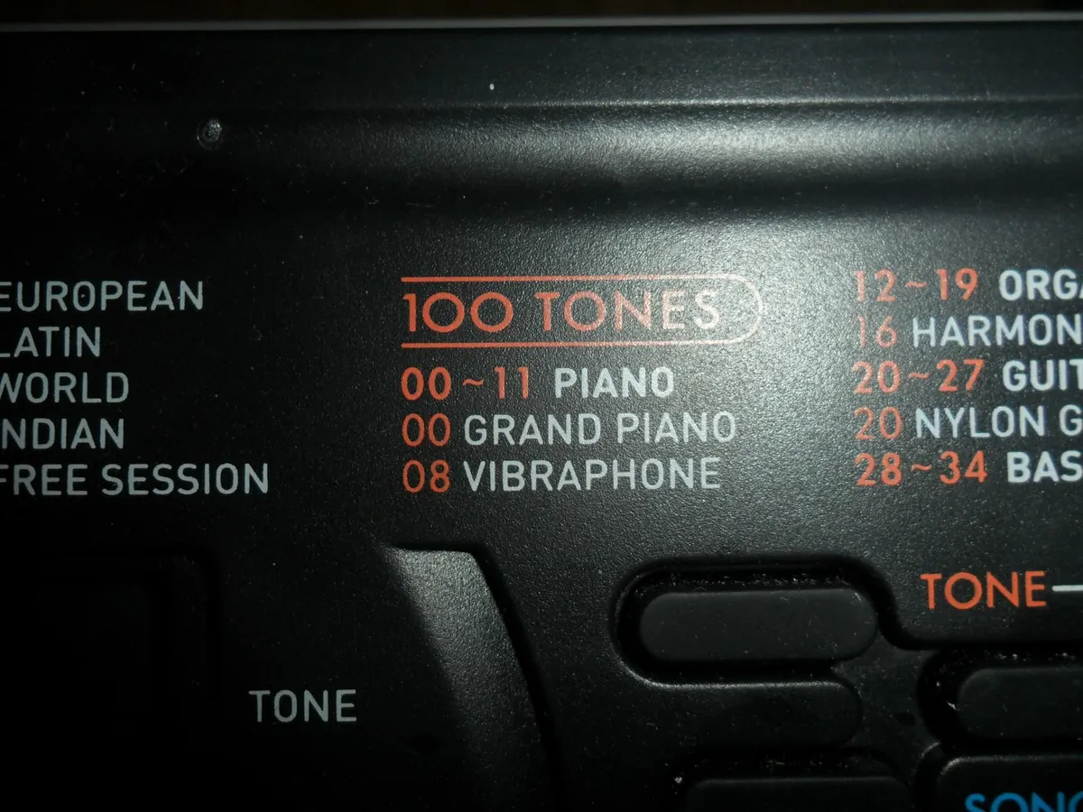 Children's synthesizer Casio SA-77 - Image 2