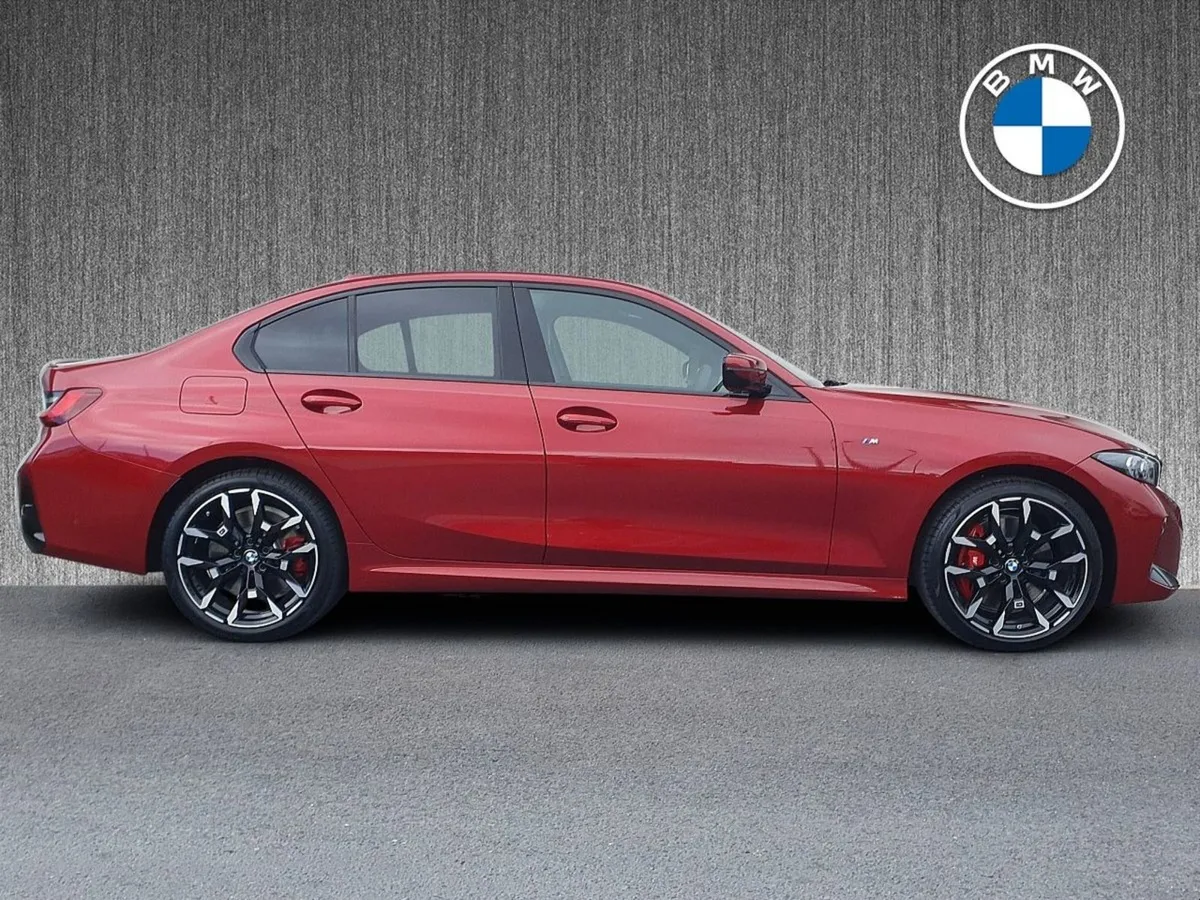BMW 3 Series 330e M Sport Salooon - Image 3