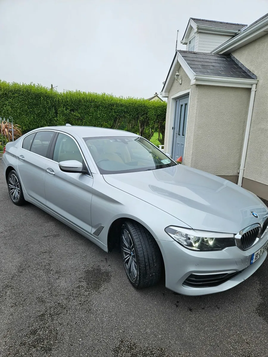 BMW 5-Series 2018 - Image 3