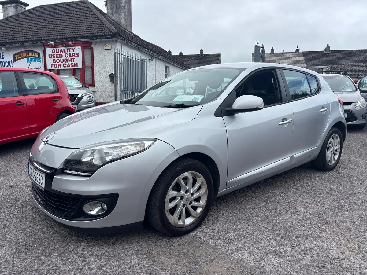 Renault Megane   1.5DCI  HATCBACK - Image 2