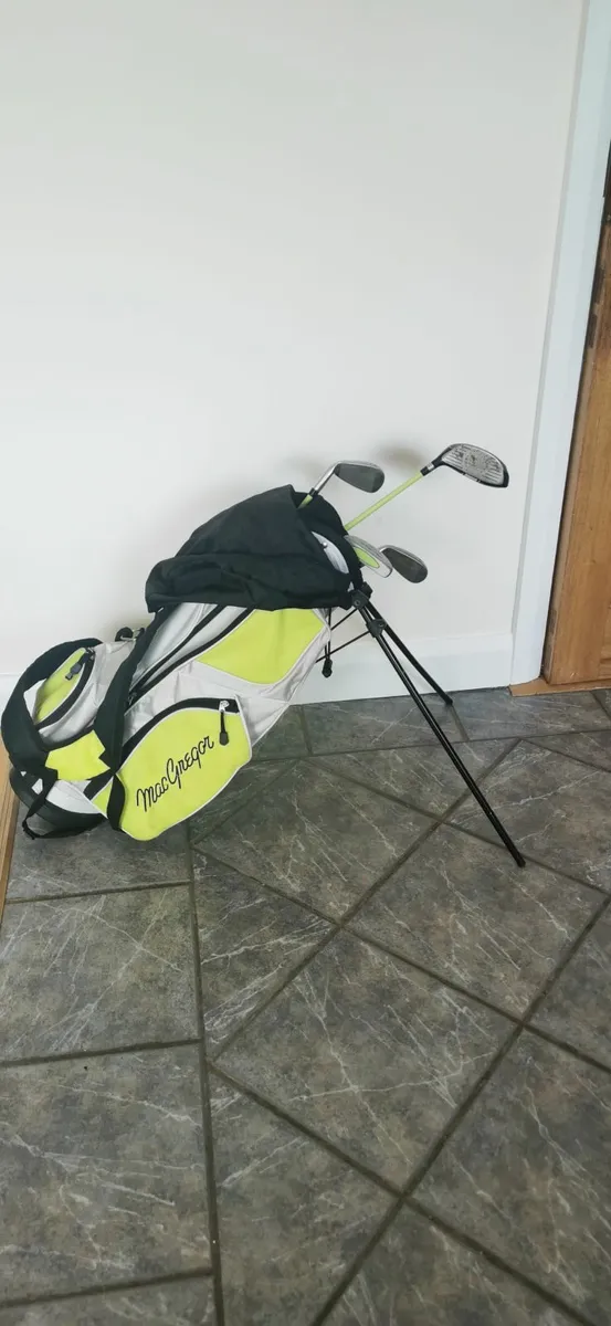 Junior golf clubs - Image 1