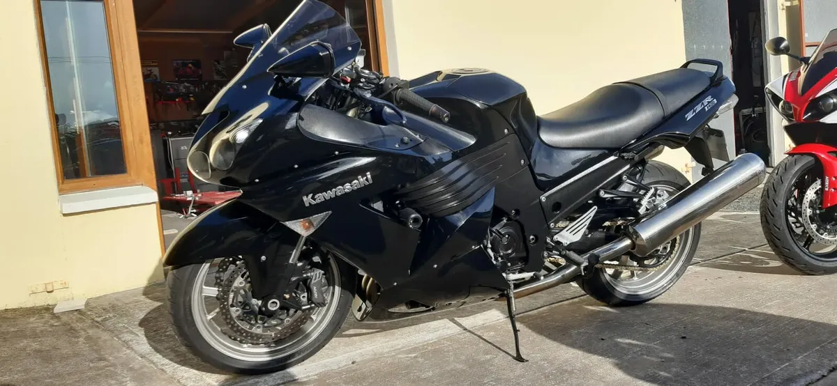 Kawasaki ZZR1400 2008 - Image 3