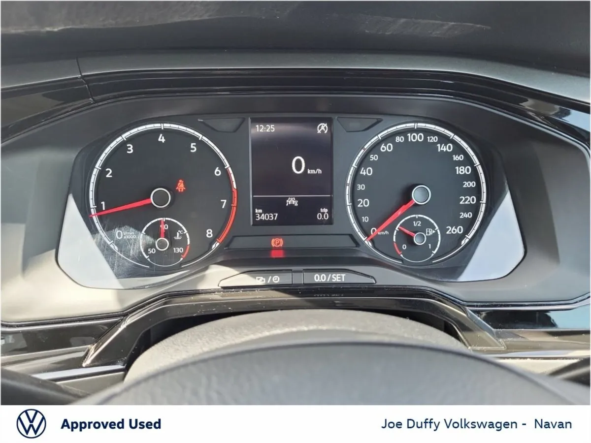 Volkswagen Polo 1.0 TSI 80hp Trendline - Image 3