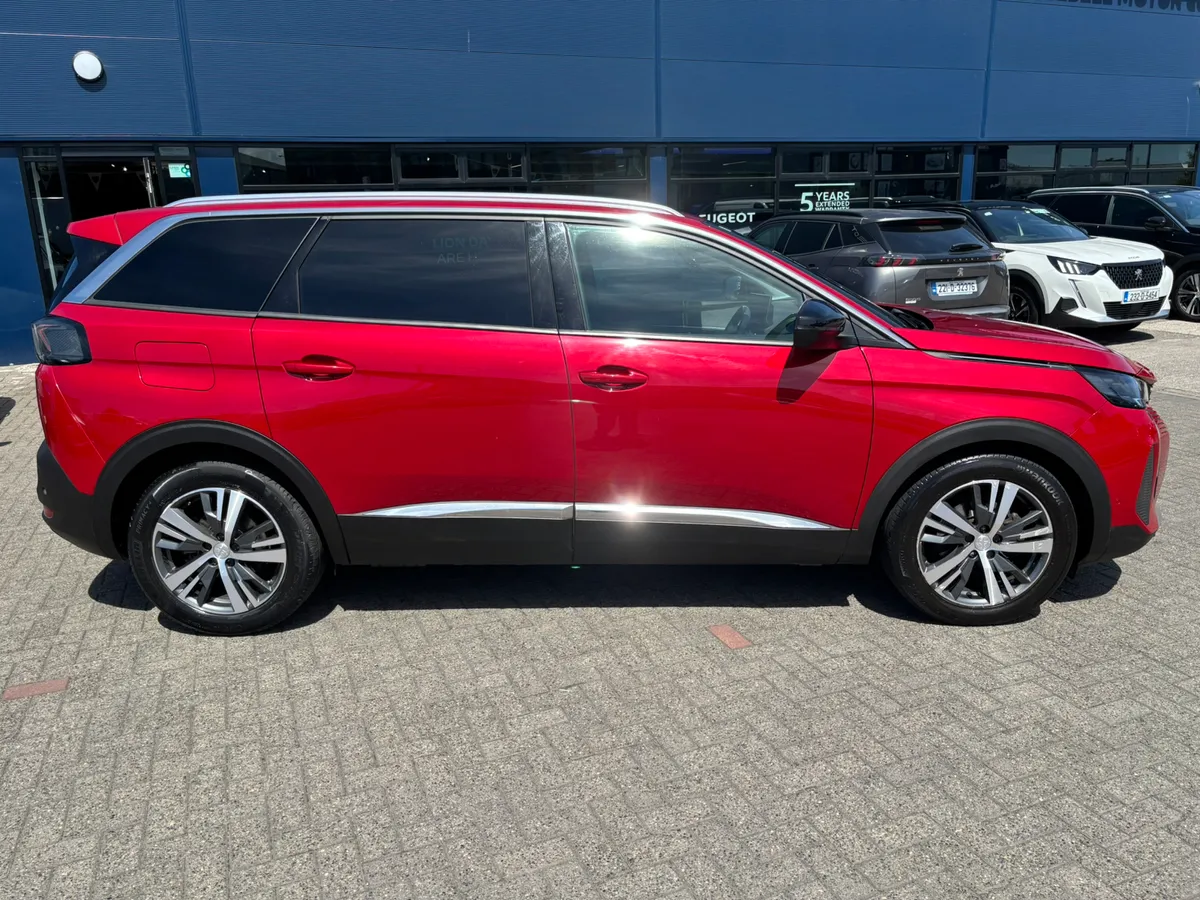 2022 Peugeot 5008 Allure 1.5 diesel - Image 3