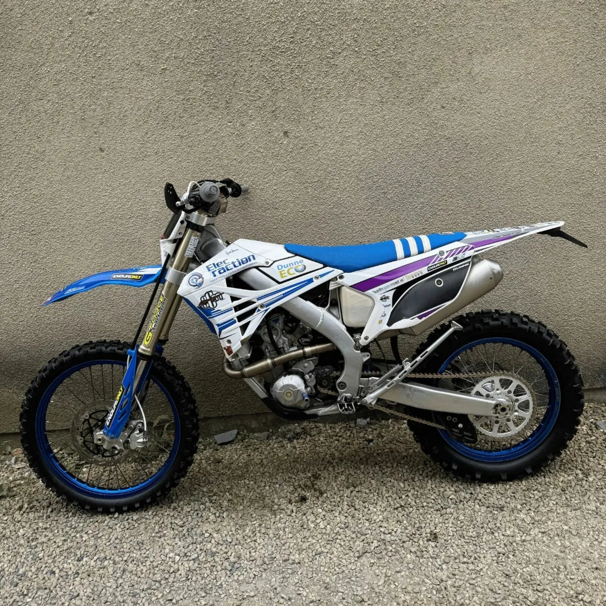 TM 250EN fi 4T twin pipe 2024 - Image 3