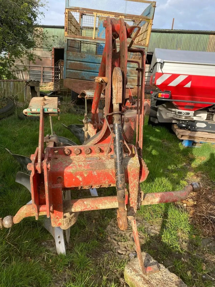 4 fur plough - Image 2