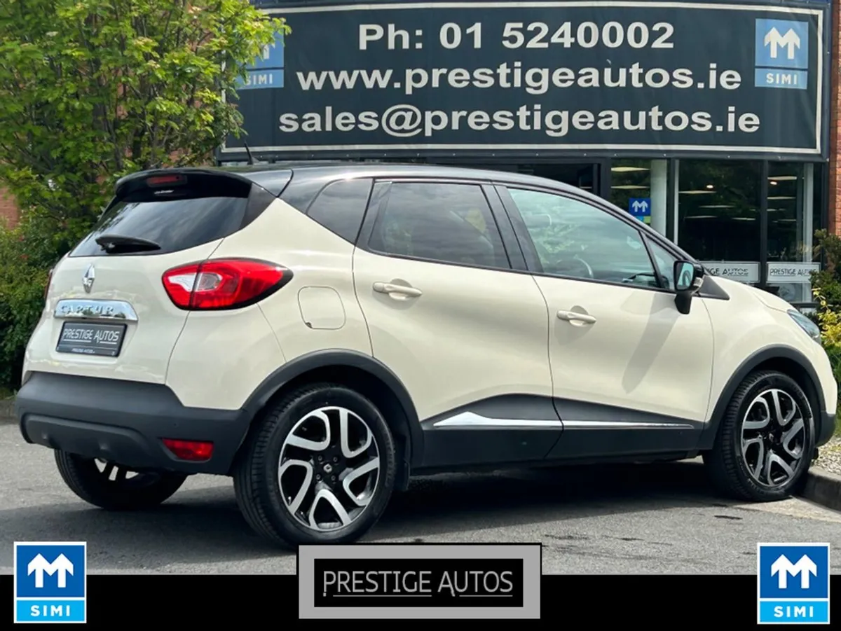 Renault Captur 1.2 Petrol Intence 2 Tone Auto  ca - Image 4