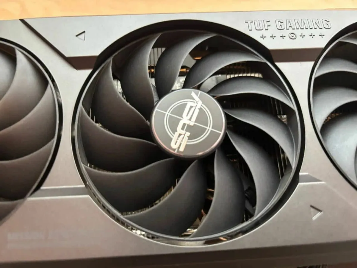 Asus ProArt GeForce RTX 4070 Ti SUPER 16GB GDDR6X - Image 3