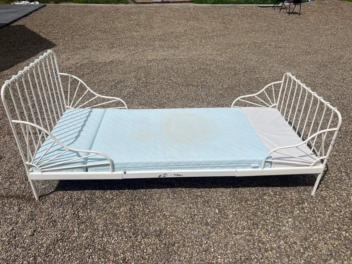 IKEA kids bed - free
