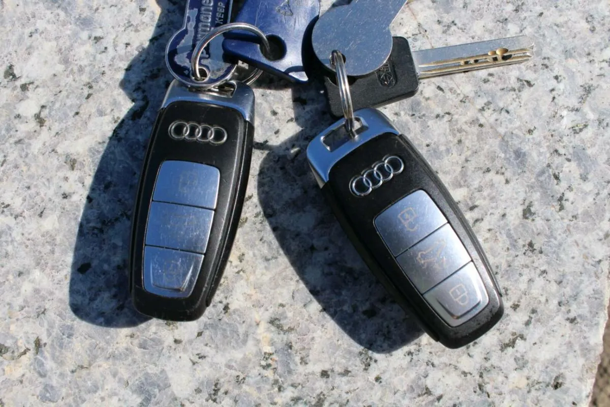 Audi A6 192 *LOW MILEAGE 1 OWNER* - Image 4