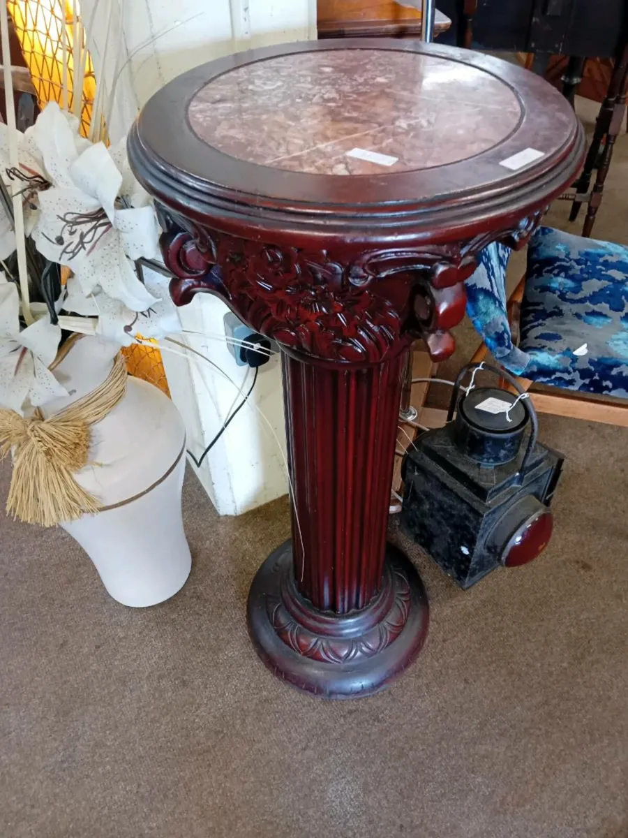 Decorative Reproduction Mahogany Pedestal - Image 2