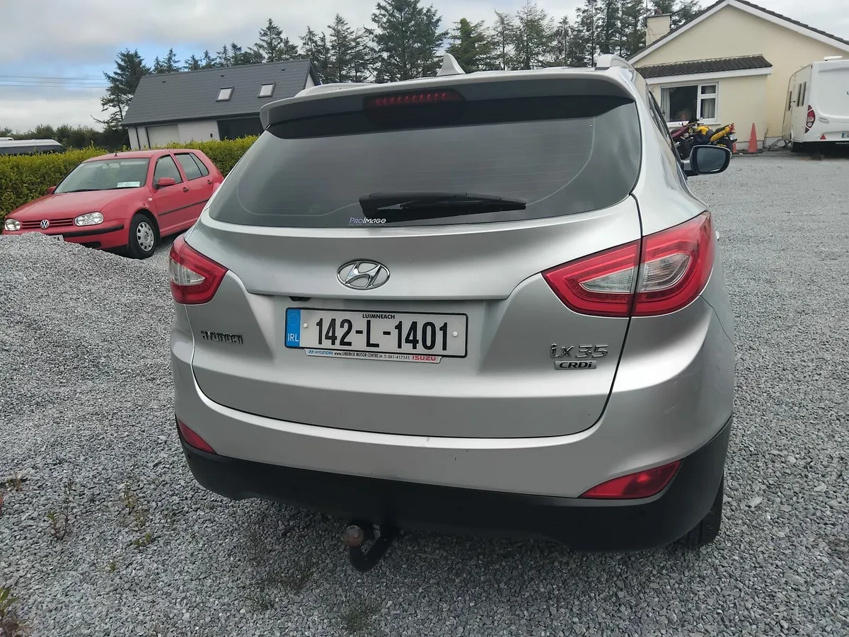 Hyundai ix 35 - Image 2