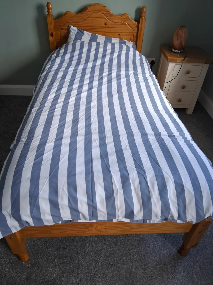 Beds - Image 2
