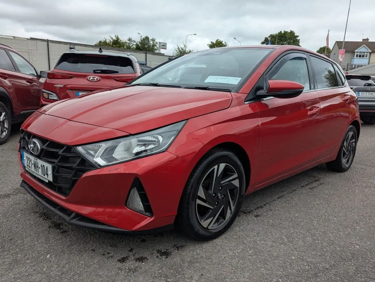Hyundai i20 1.2i Deluxe Plus  just IN - Image 3