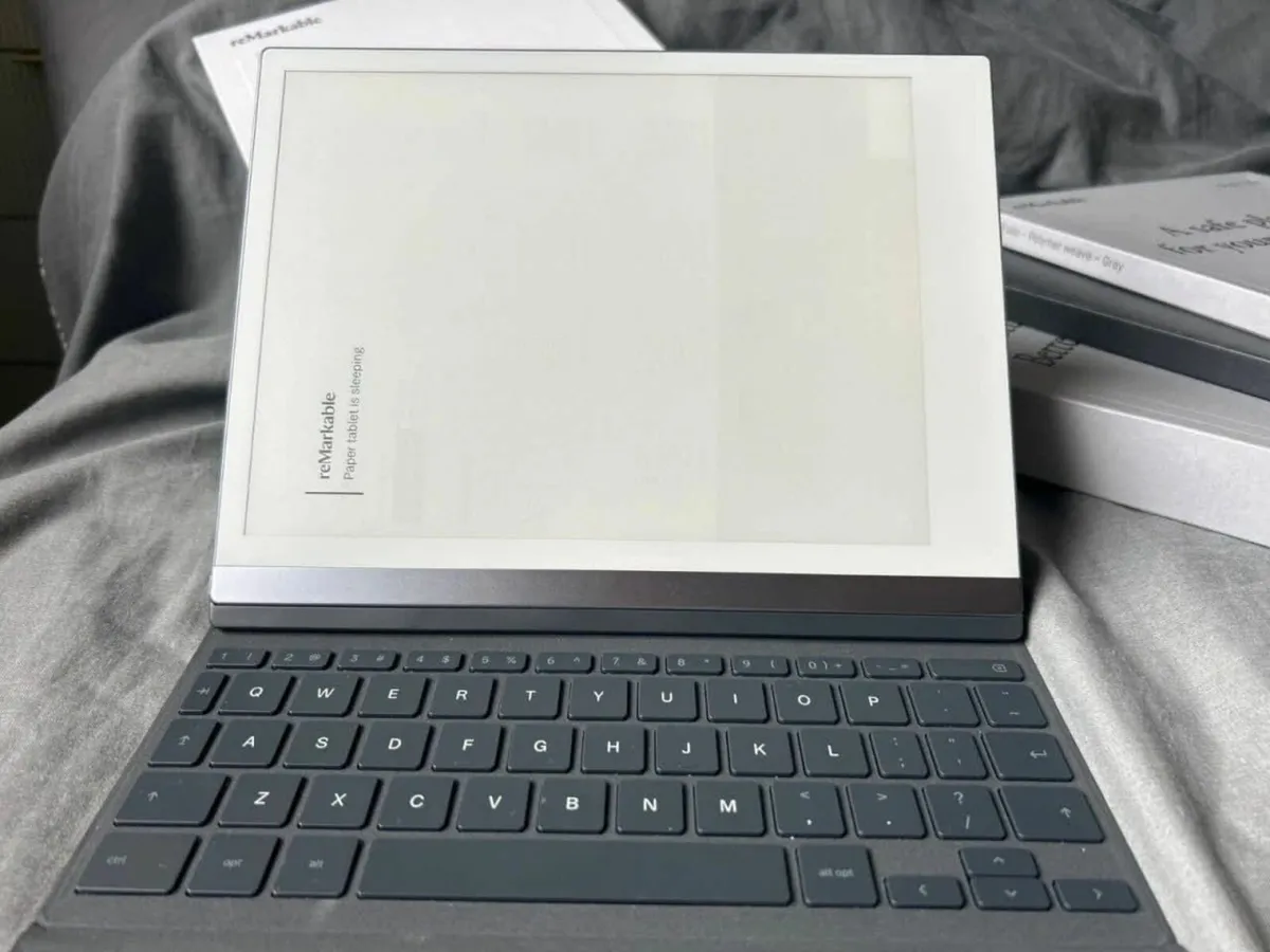 ReMarkable 2 Tablet Bundle - Image 2