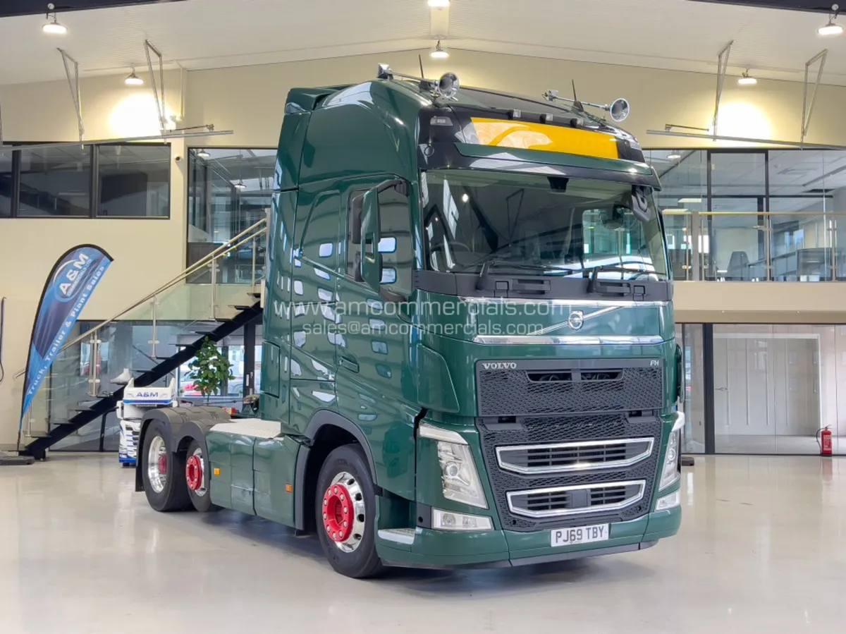 2020 (69) VOLVO FH 540 GLOBETROTTER XL 6X2 SMALL M - Image 1