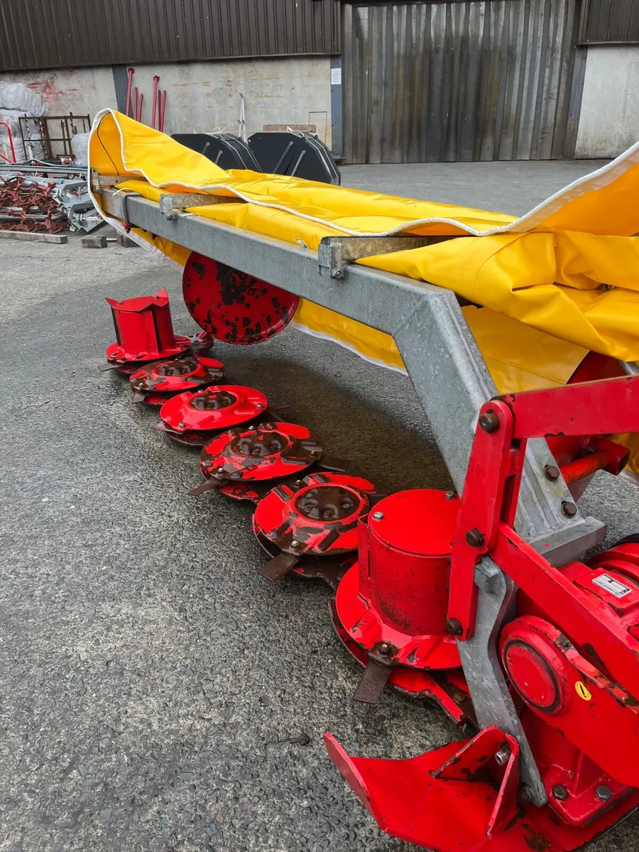 Selection of Second Hand Disc Mowers - Image 2