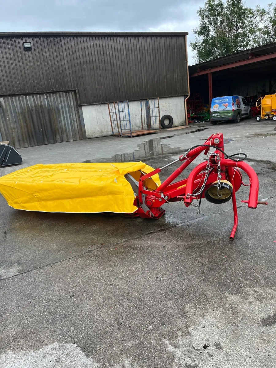 Selection of Second Hand Disc Mowers - Image 4