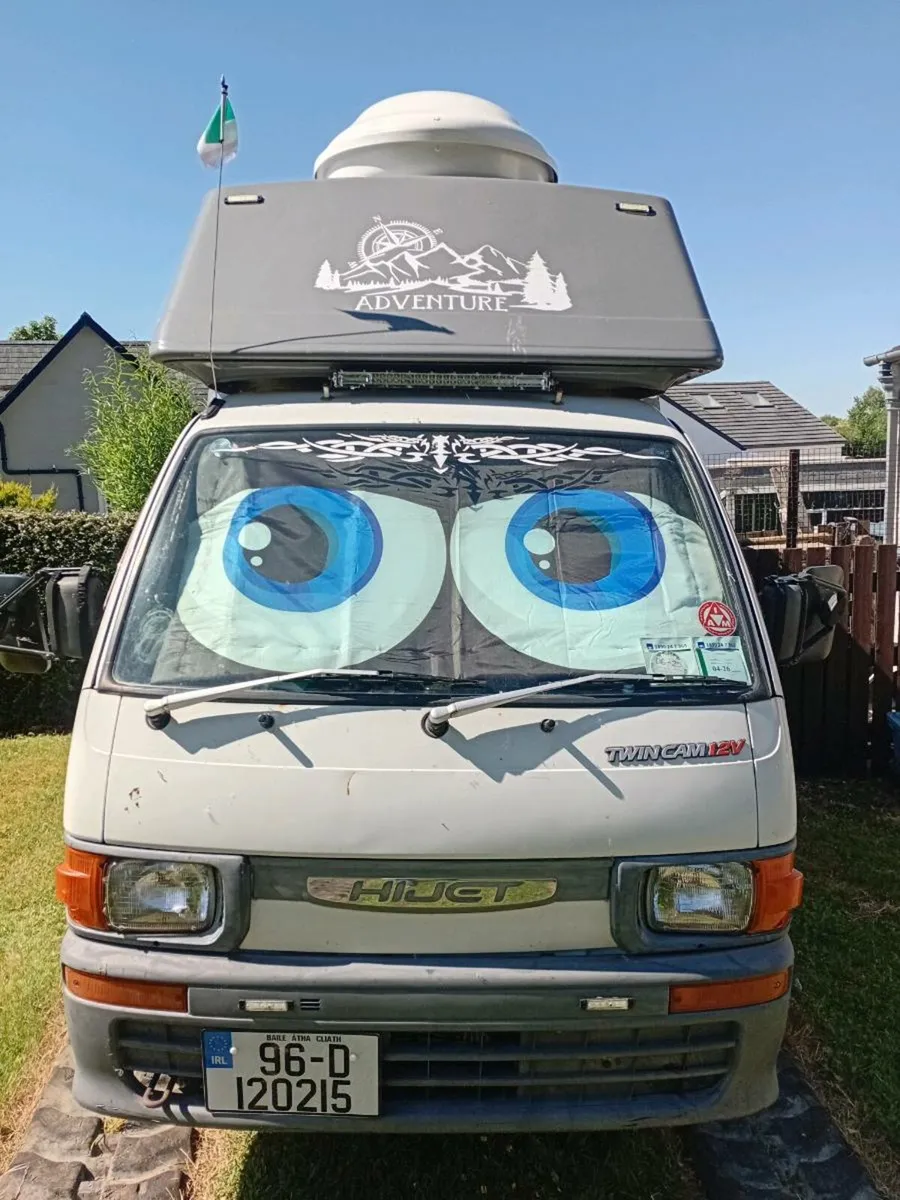 Cool campervan - Image 4