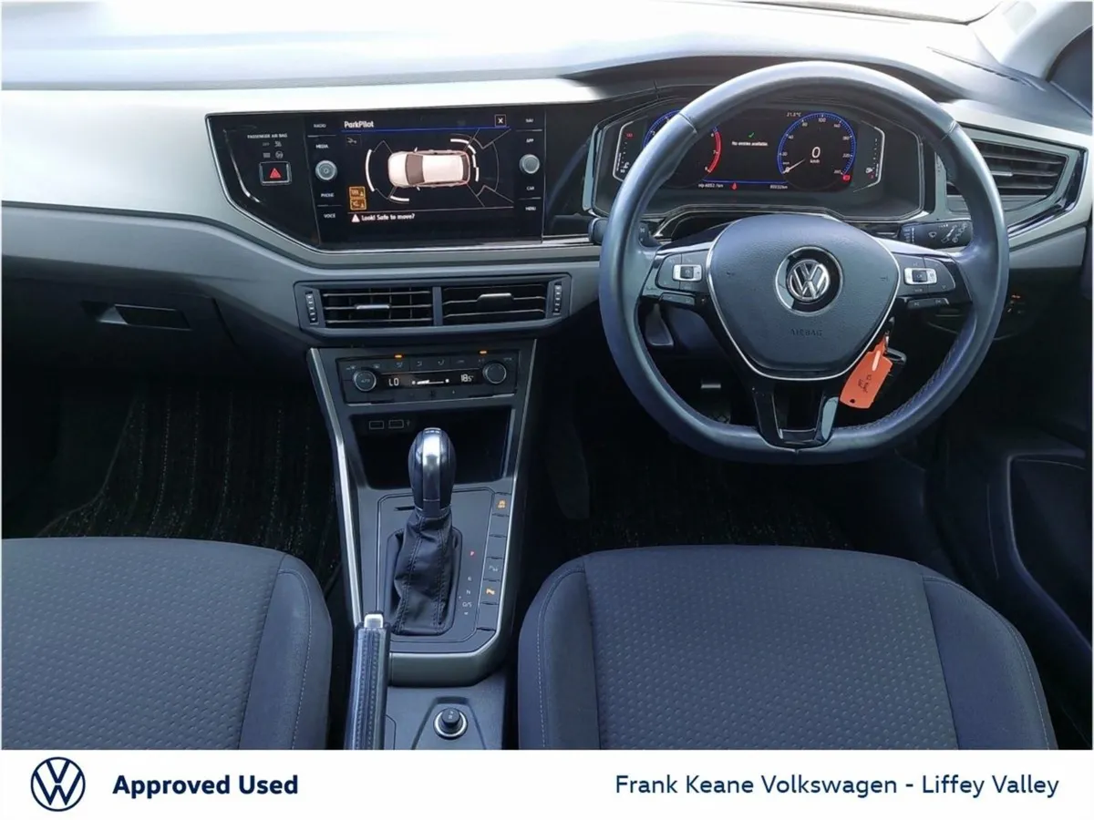 Volkswagen Polo Comfortline Auto 1.0  rear View C - Image 2