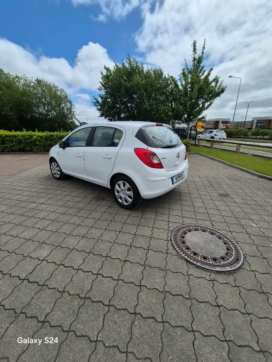 Vauxhall  Corsa 142 Diesel - Image 4