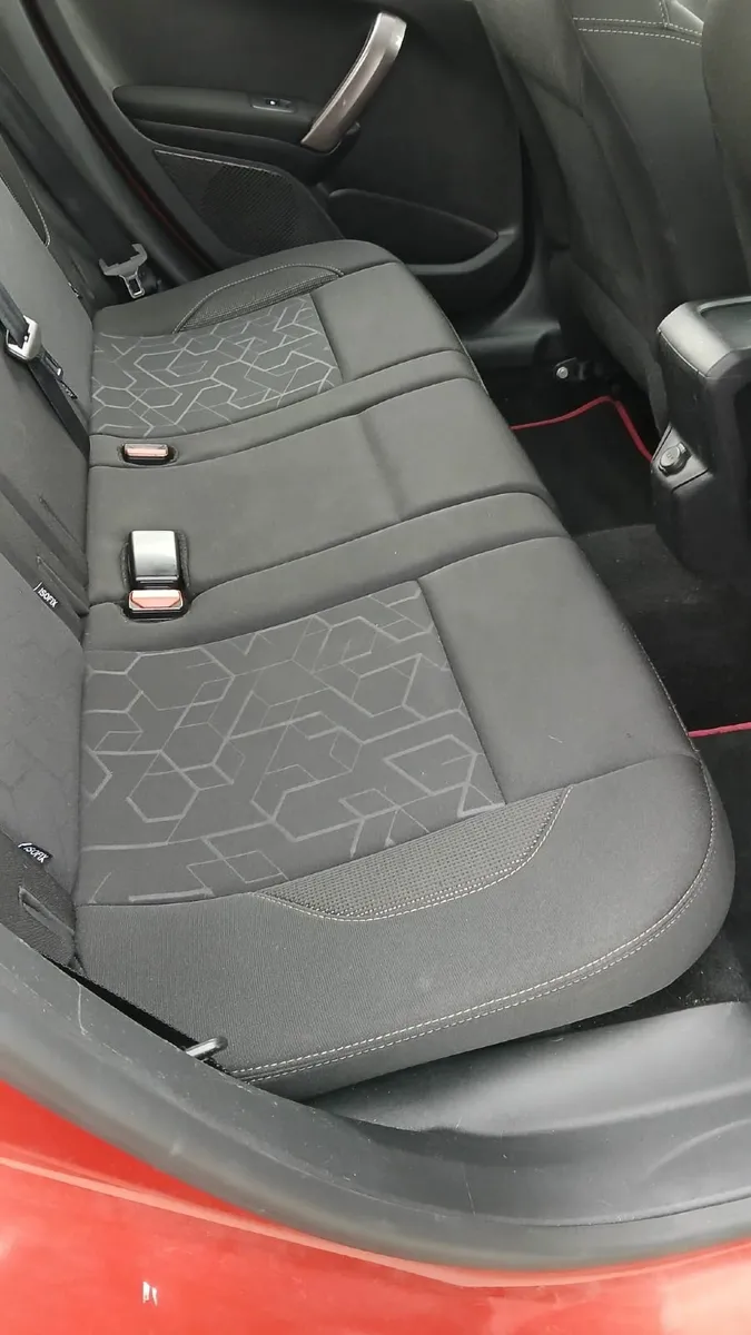 Peugeot 2008 2016 - Image 4