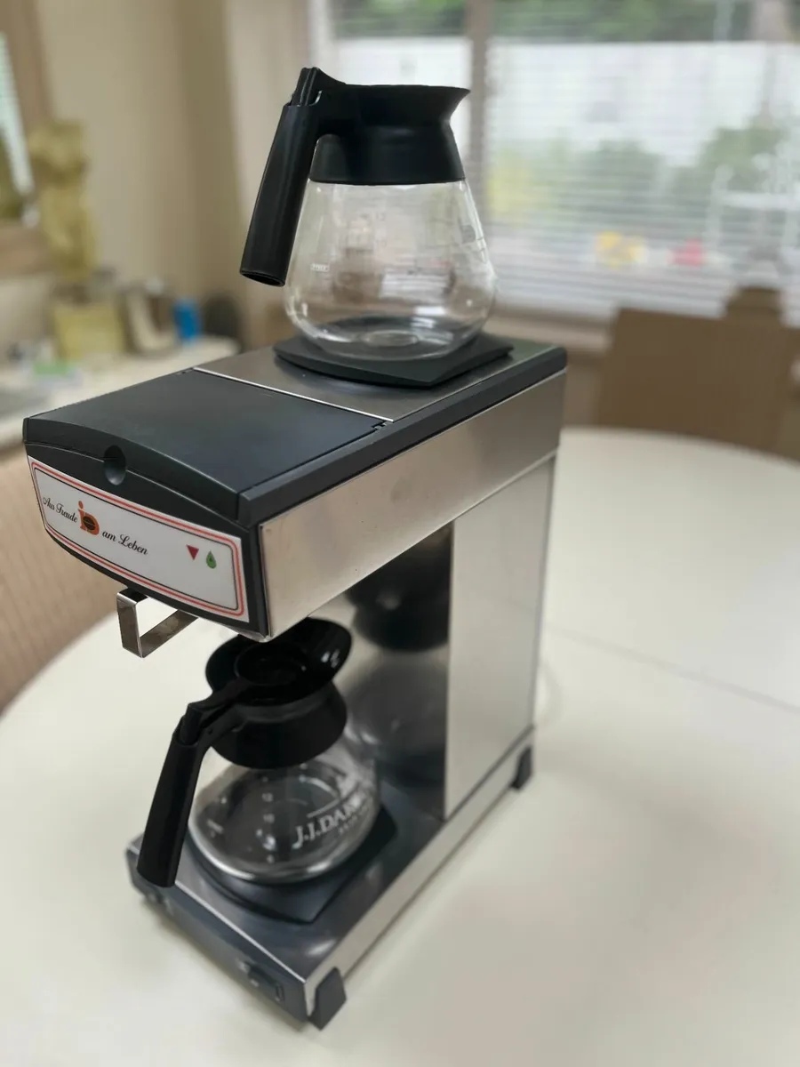 commercial pouring coffee machine - Image 2