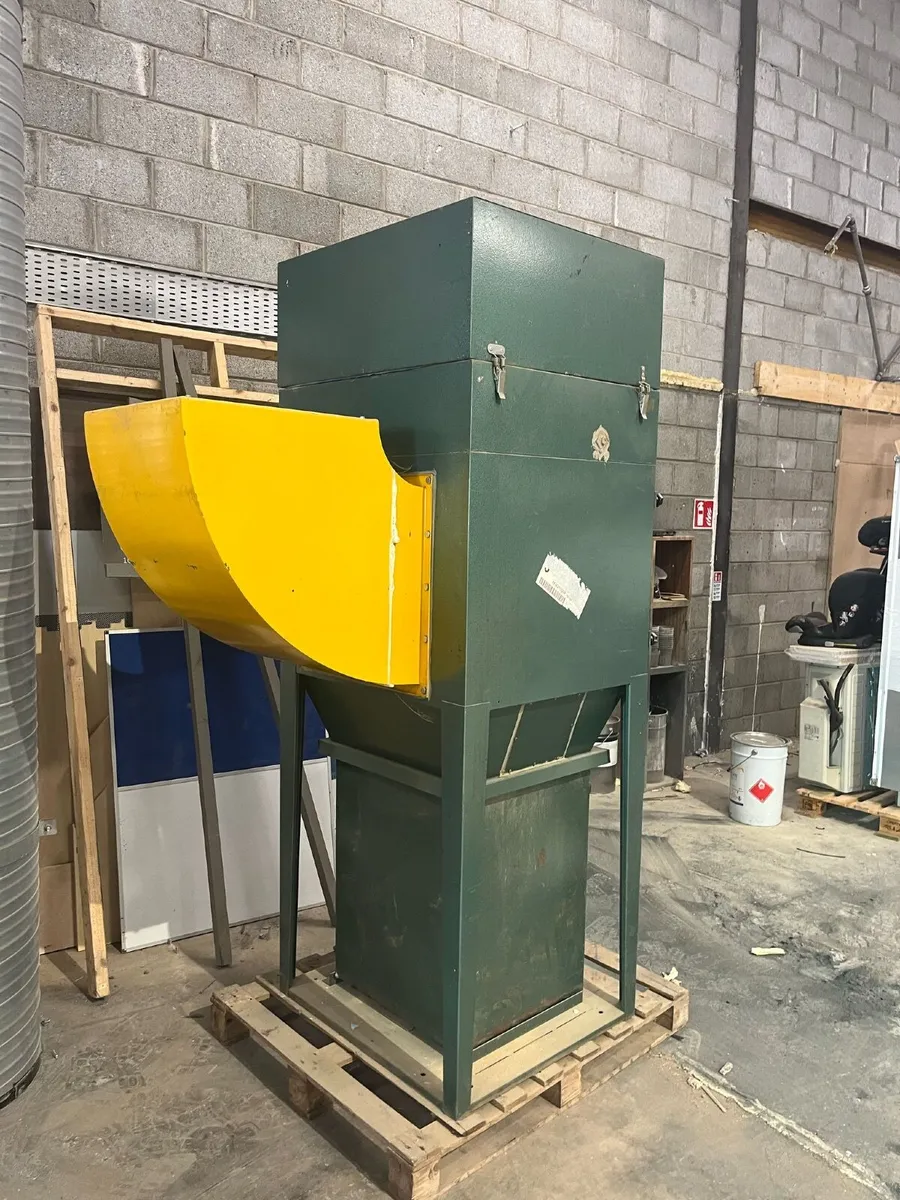 P&J Fine Dust Extractor - Image 1