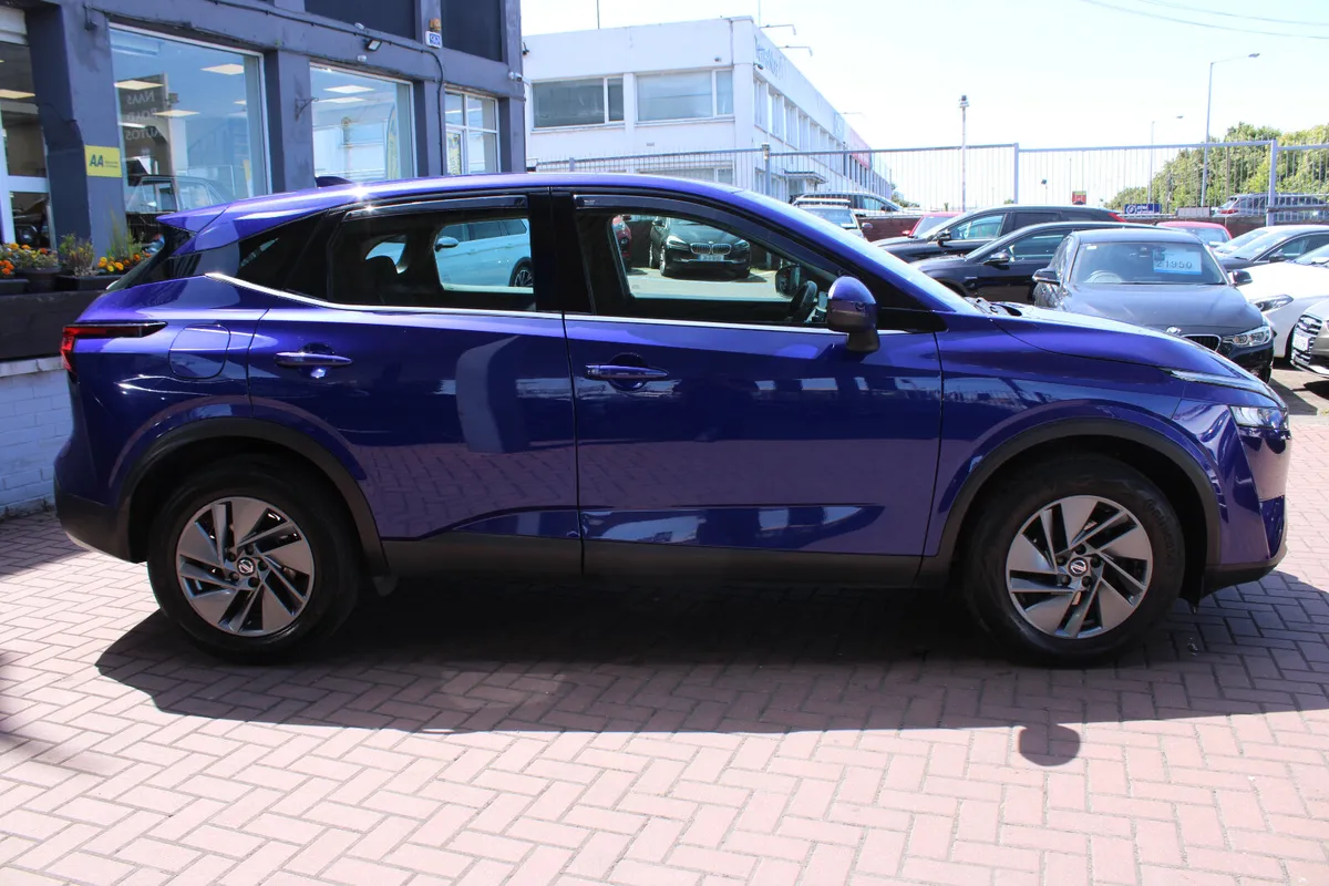 Nissan Qashqai 2022 - Image 3