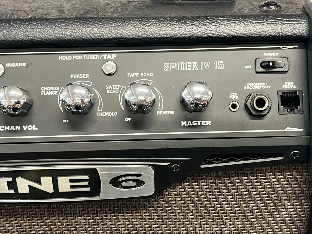 Line 6 Spider IV 15 Guitar Amp - Image 4