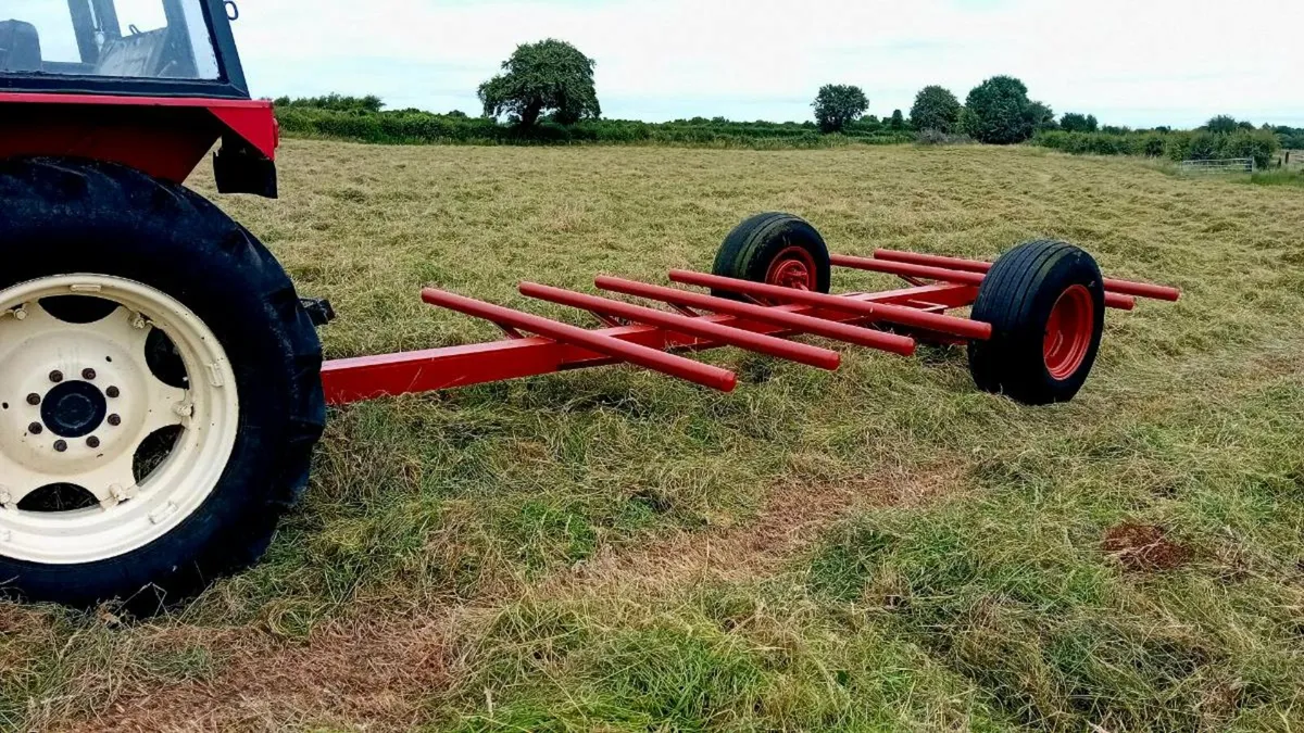 Bale trailer - Image 3