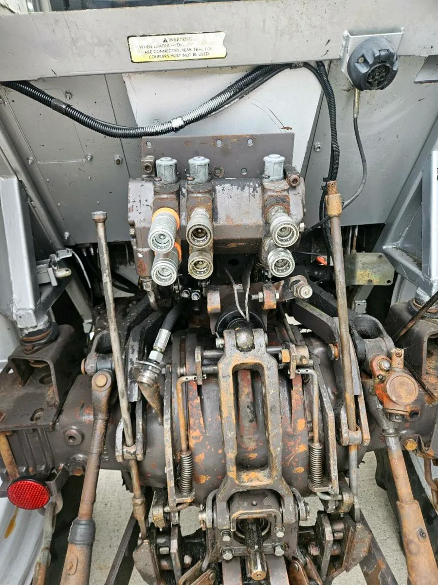Massey 390t - Image 3