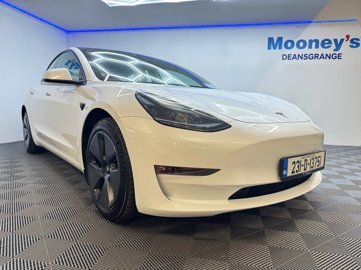 Tesla Model 3 Long Range (awd) Ivory Leather - Image 1