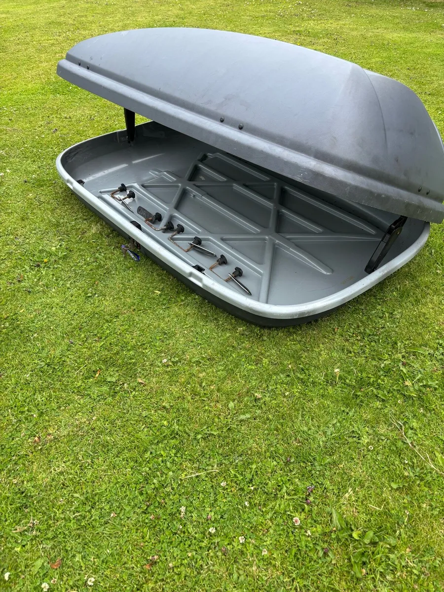 Halfords 470L Car Roof Box - Image 3