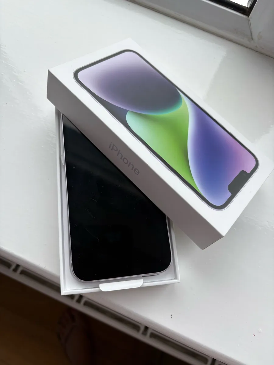 iPhone 14 - Image 1