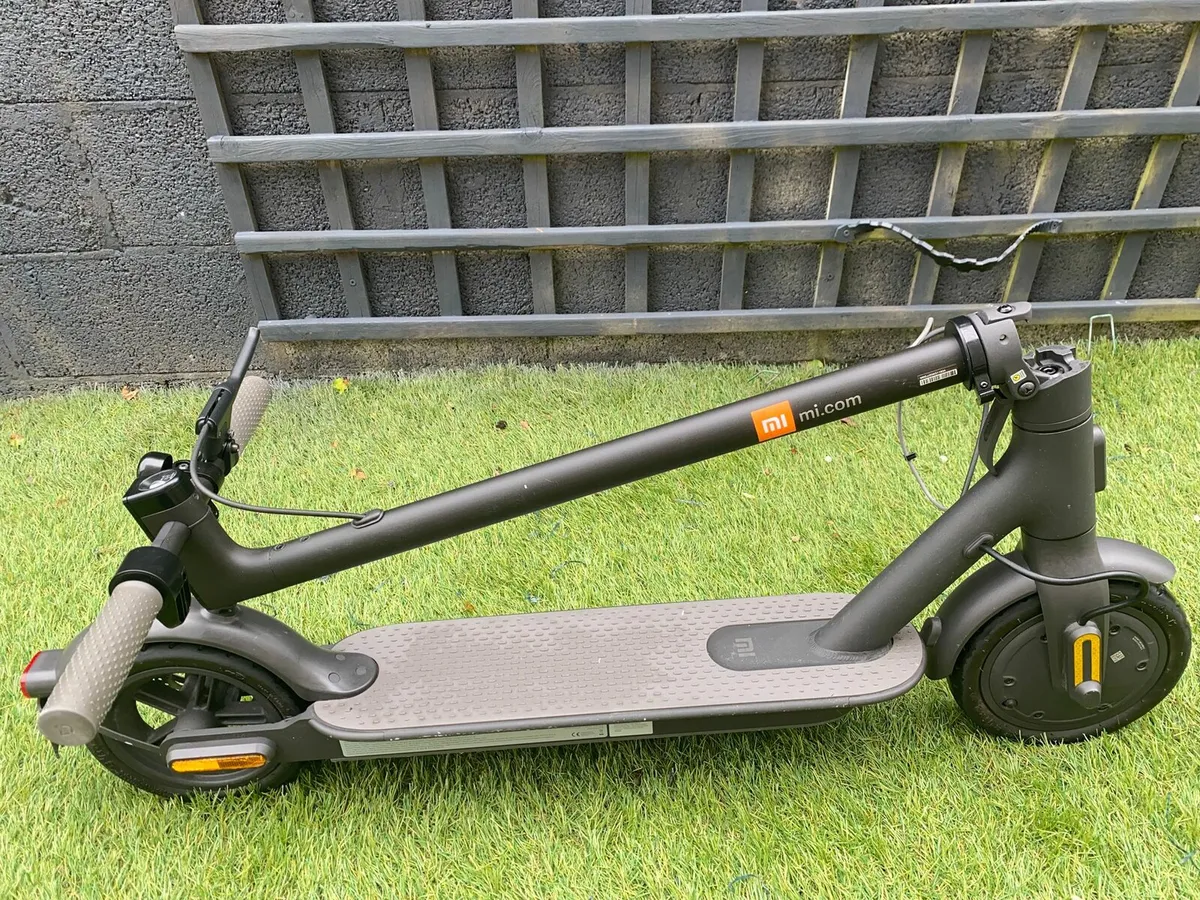 Electric scooter - Image 4