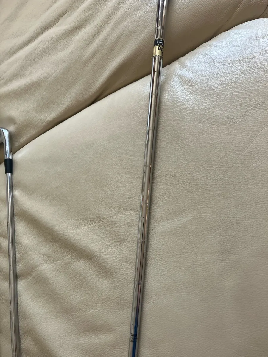 Mizuno MP 60 Pitching wedge stiff shaft midsizgrip - Image 3