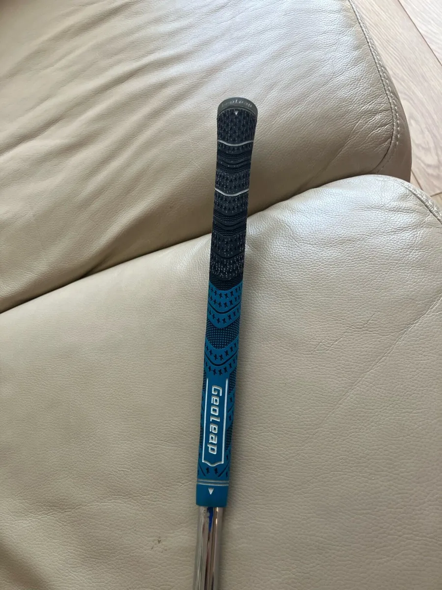 Mizuno MP 60 Pitching wedge stiff shaft midsizgrip - Image 4