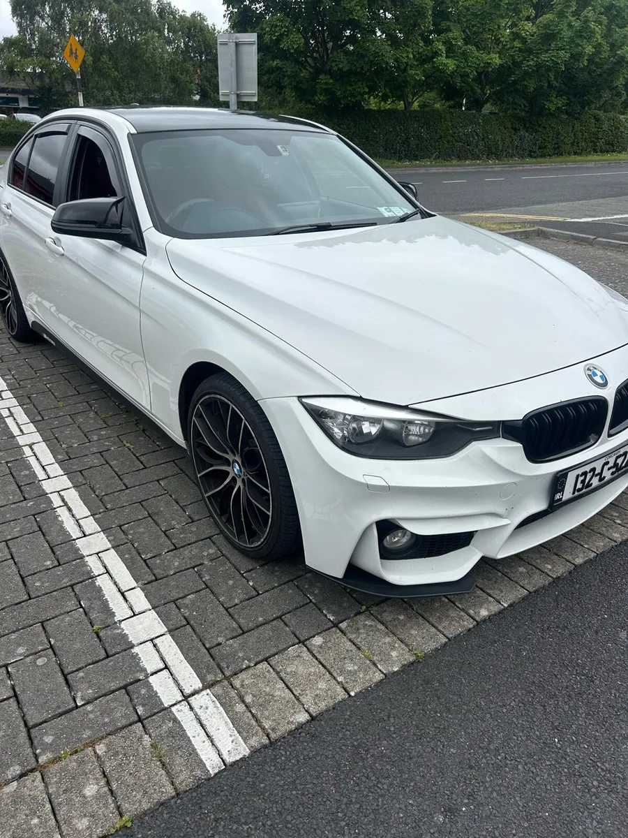 BMW F30 - Image 2