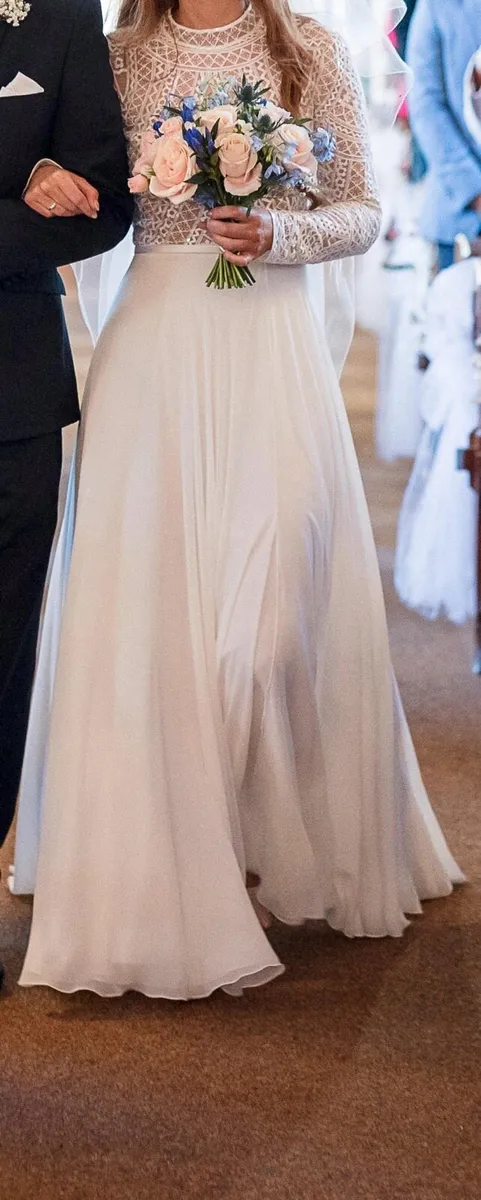 Wedding dress - Image 4