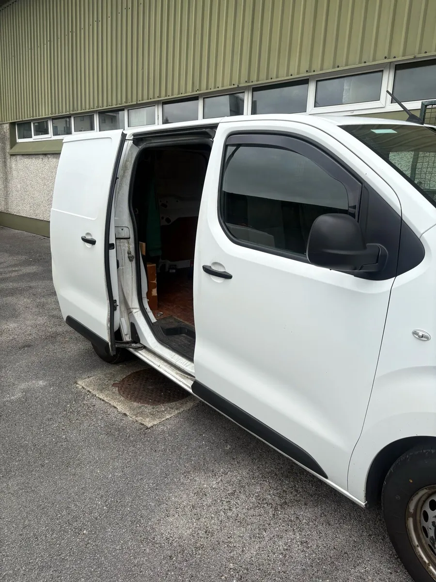 Citroen Dispatch - Image 3