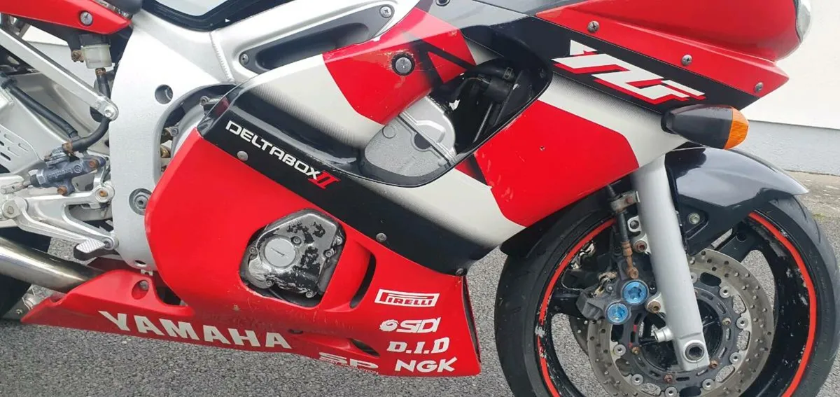 Yamaha r6 - Image 3